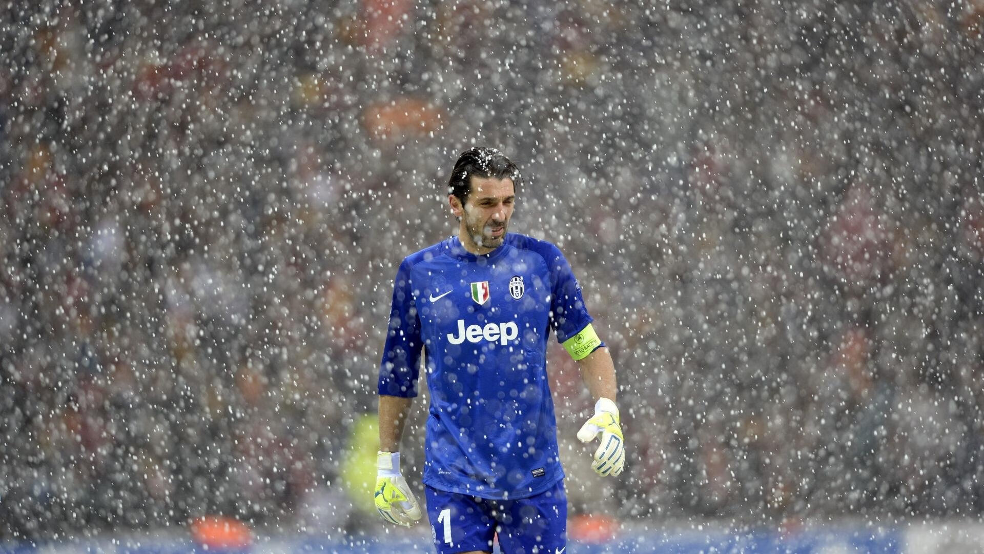 智利防守锁死克罗地亚,阿尔瓦雷斯成为关键先生